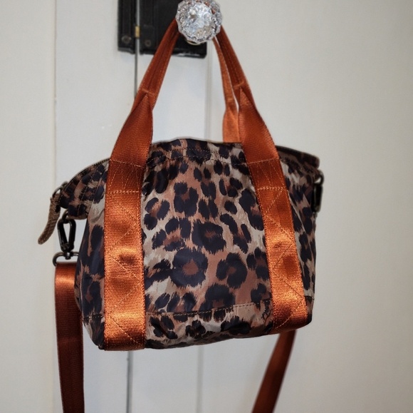 GG&L YV1 crossbody - Picture 3 of 6